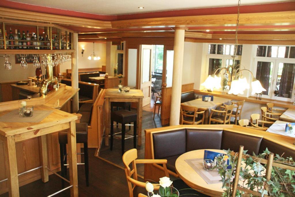 Hotel Central 제벤 외부 사진